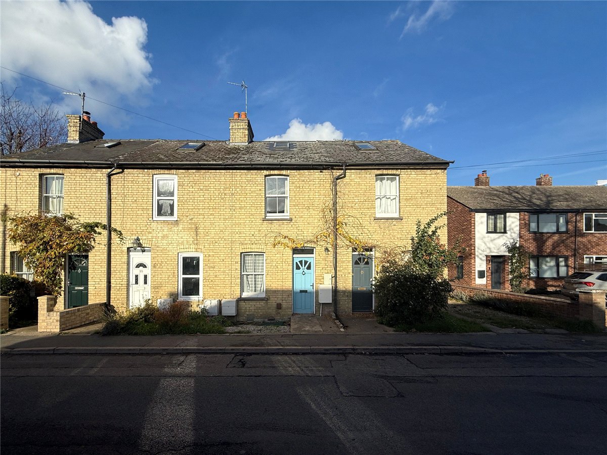 2 bedroom House, Bury Road, Stapleford, CB22 - Available