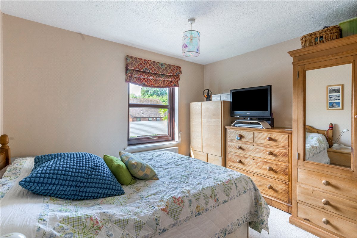4 bedroom House, Hughes Close, Marlborough, SN8 - Available, Image 16