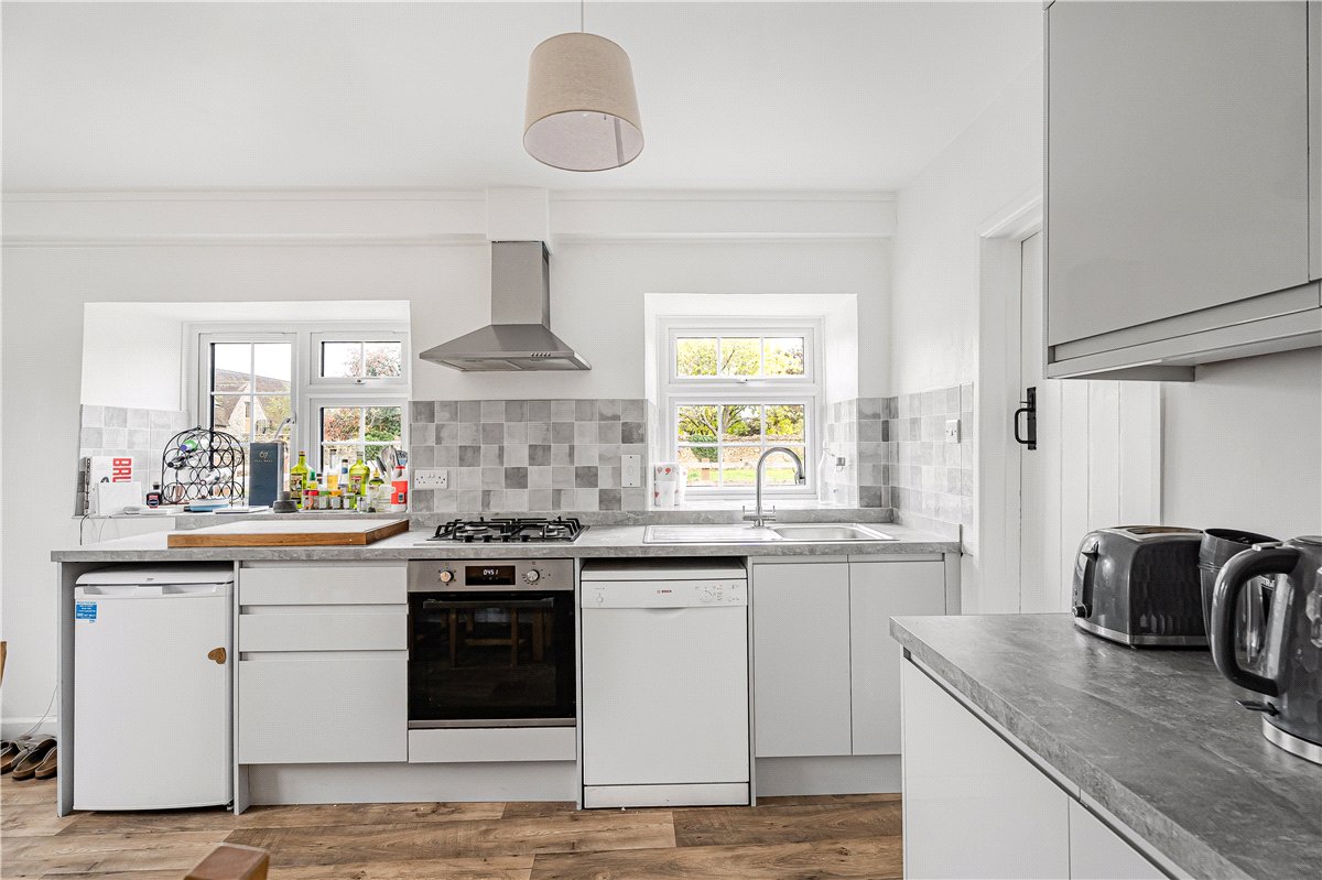 3 bedroom House, Mill Road, Marcham, OX13 - , Image 4