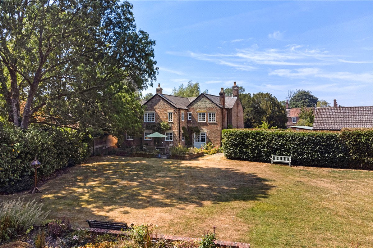 5 bedroom House, High Street, Netheravon, SP4 - Available, Image 21