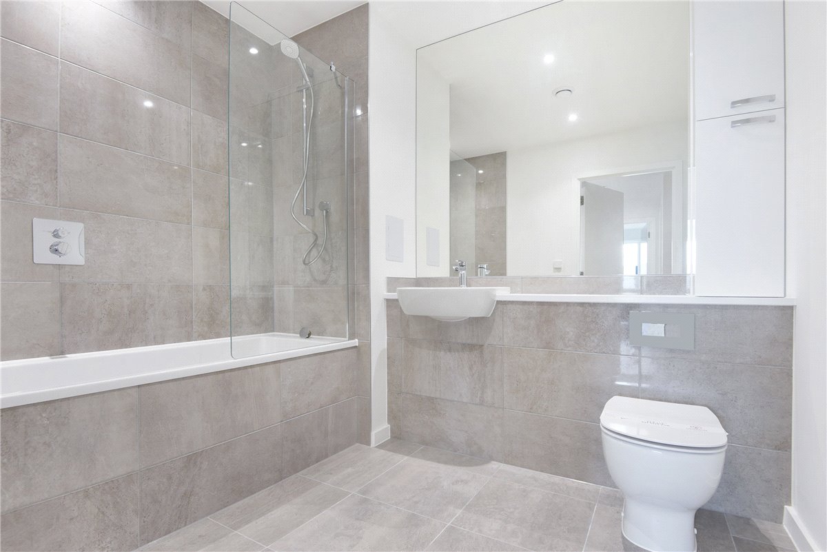 2 bedroom Flat, Heartwell Avenue, London, E16 - Available, Image 16