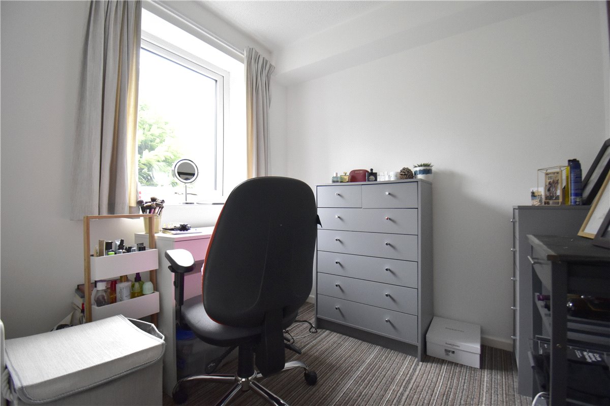 2 bedroom Flat, Impala Drive, Cambridge, CB1 - , Image 5