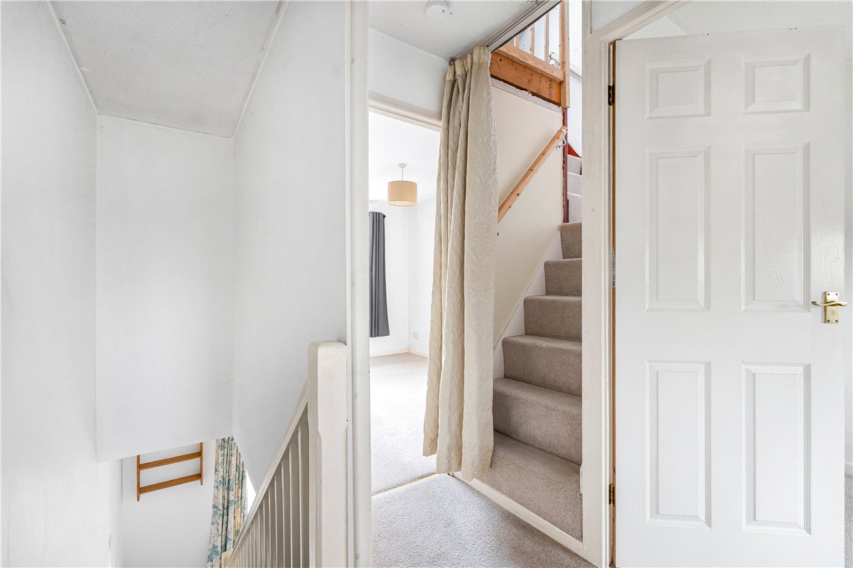 2 bedroom House, Chandlers Close, All Cannings, SN10 - Available, Image 7