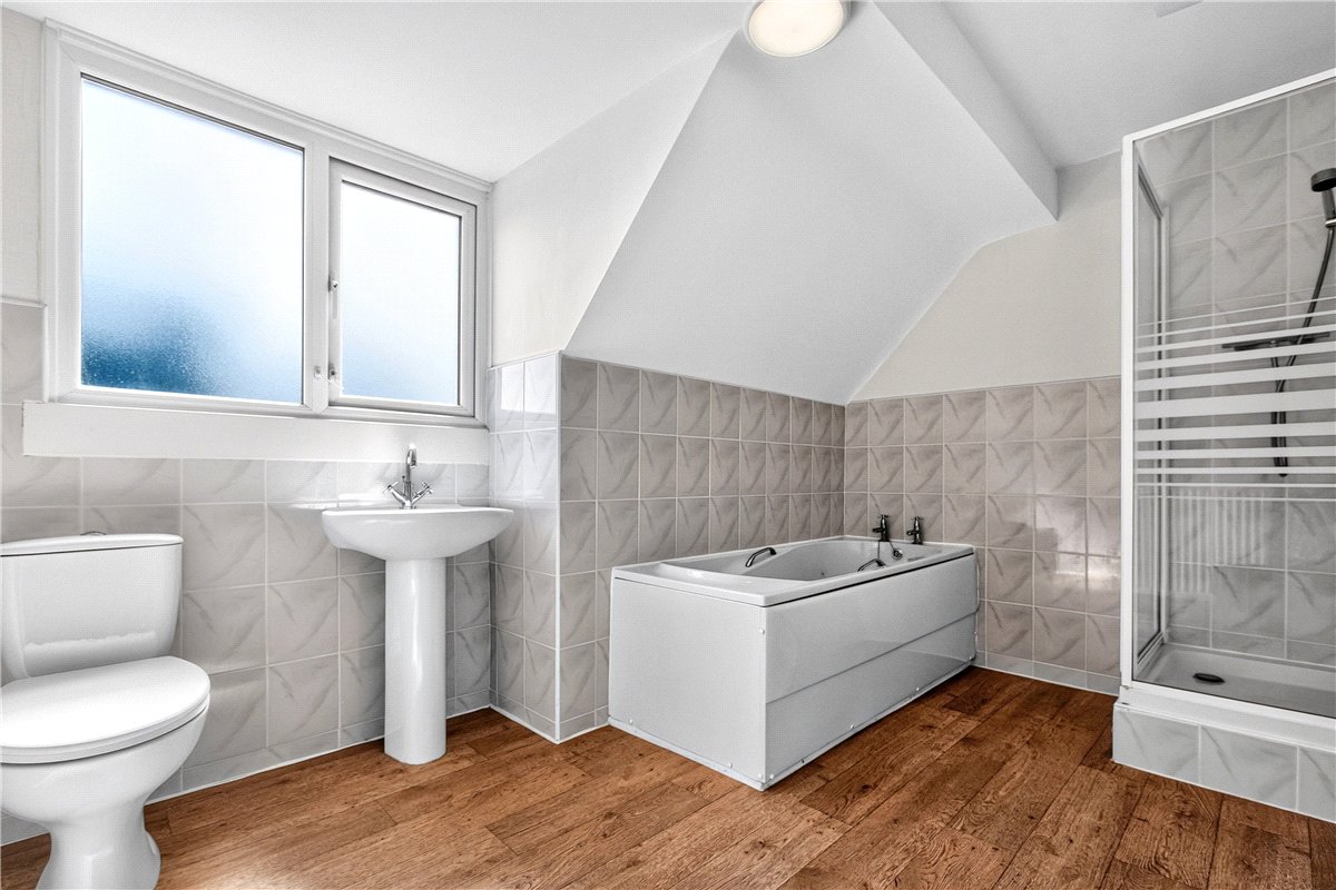 5 bedroom Bungalow, Lichfield Road, Kings Bromley, DE13 - Available, Image 9