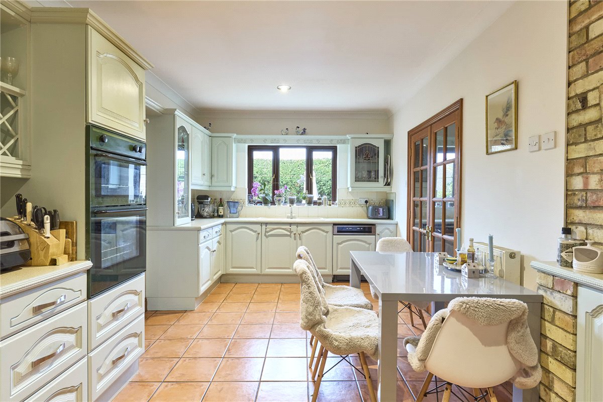 6 bedroom House, Warrington Street, Newmarket, CB8 - Available, Image 4