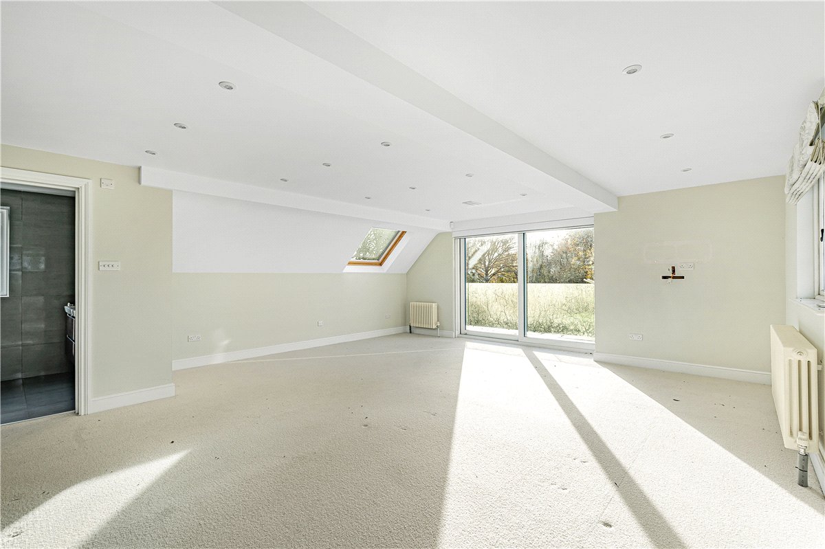 5 bedroom House, Tortington, Arundel, BN18 - Available, Image 1