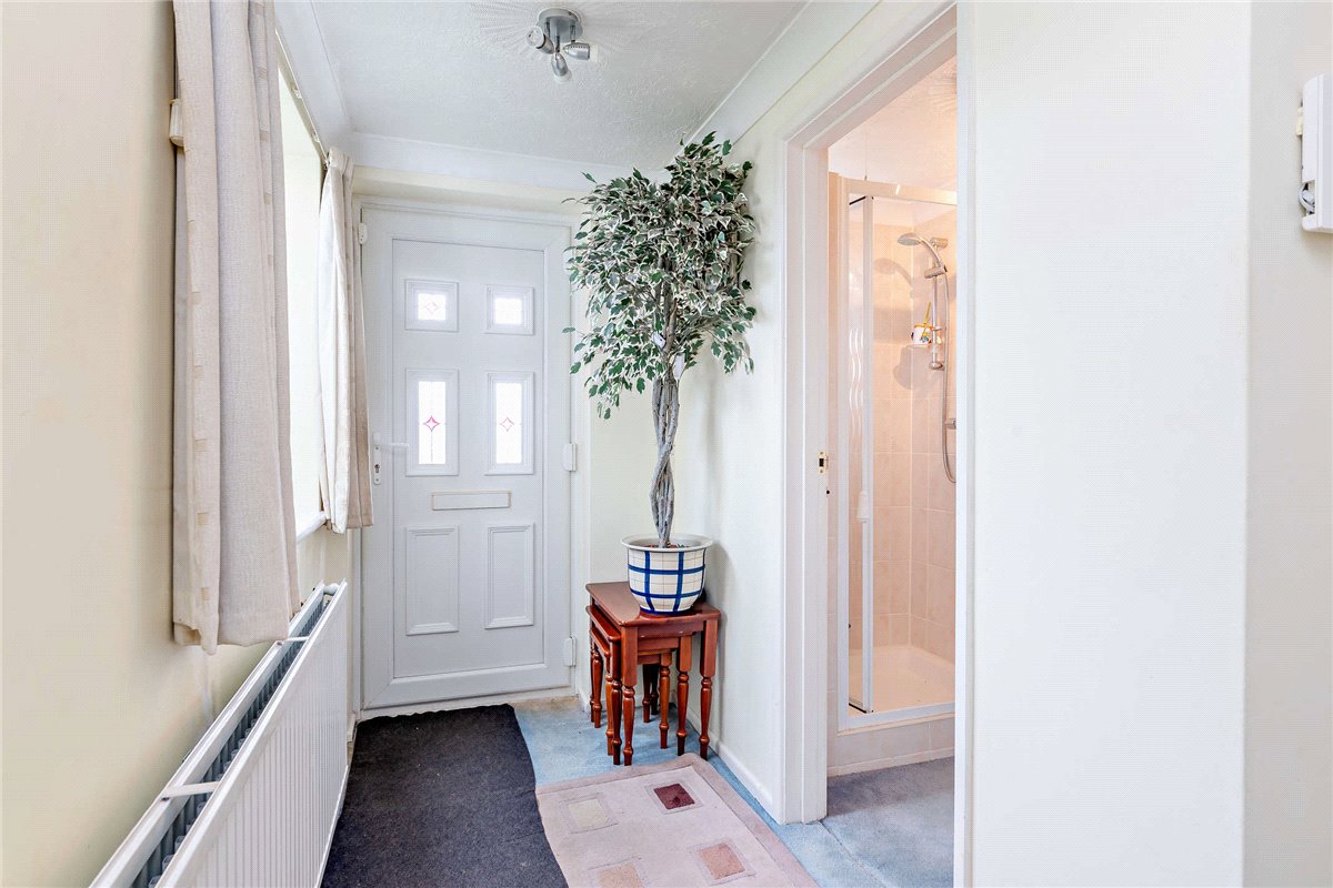 3 bedroom House, Charter Road, Newbury, RG14 - Sold, Image 3