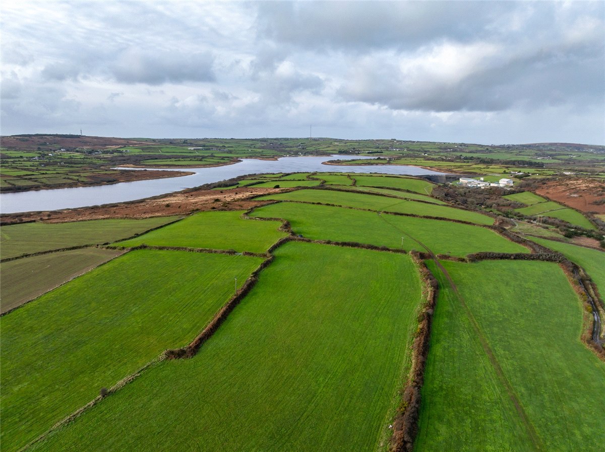 124.32  Farm, Carnmenellis, Nr Stithians, TR16 - Under Offer, Image 14