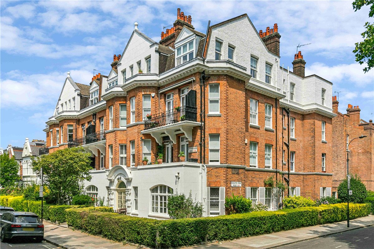 2 bedroom Flat, Bishops Mansions, Stevenage Road, SW6 - Available, Image 15
