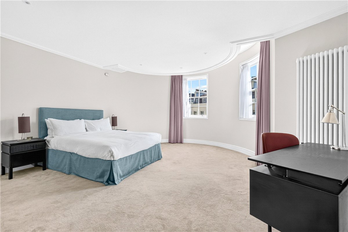 3 bedroom Flat, Chartwell Court, 50 Gloucester Square, W2 - Available, Image 32