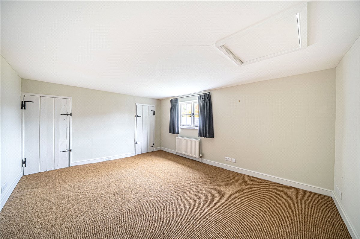 4 bedroom House, North Park Farm, Little Somborne, SO20 - Available, Image 13