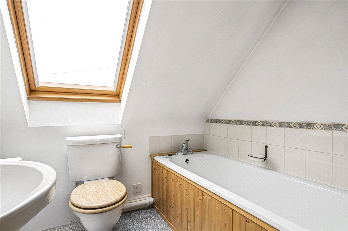 4 bedroom House, Oxford Road, Burford, OX18 - Sold STC, Image 14