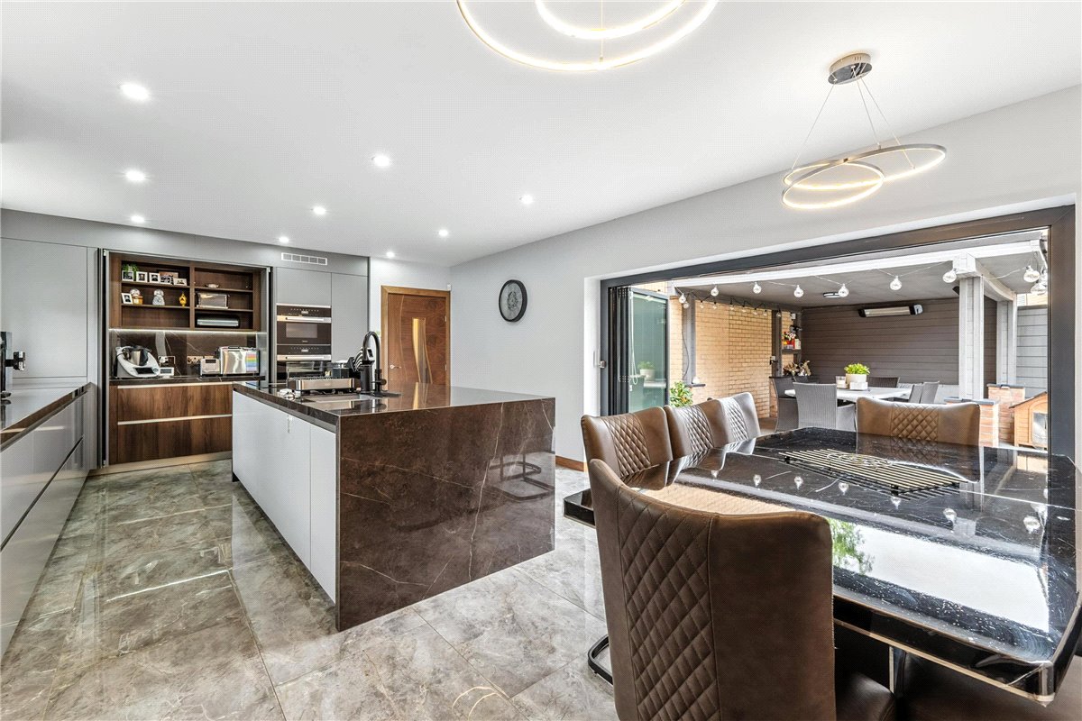 7 bedroom House, Kides Crescent, Longstanton, CB24 - Available, Image 12