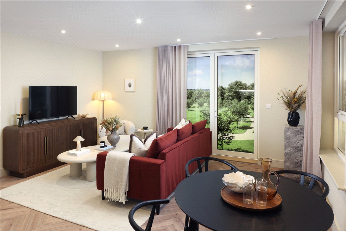 3 bedroom Flat, London Square Wandsworth Common, Springfield Drive, SW17 - Available, Image 10