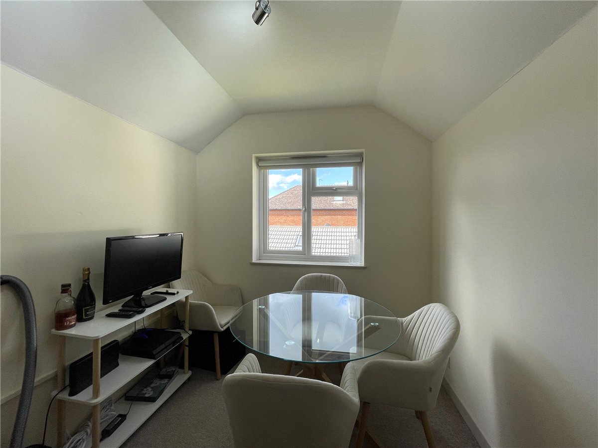1 bedroom Flat, Kelburne Road, Oxford, OX4 - , Image 1