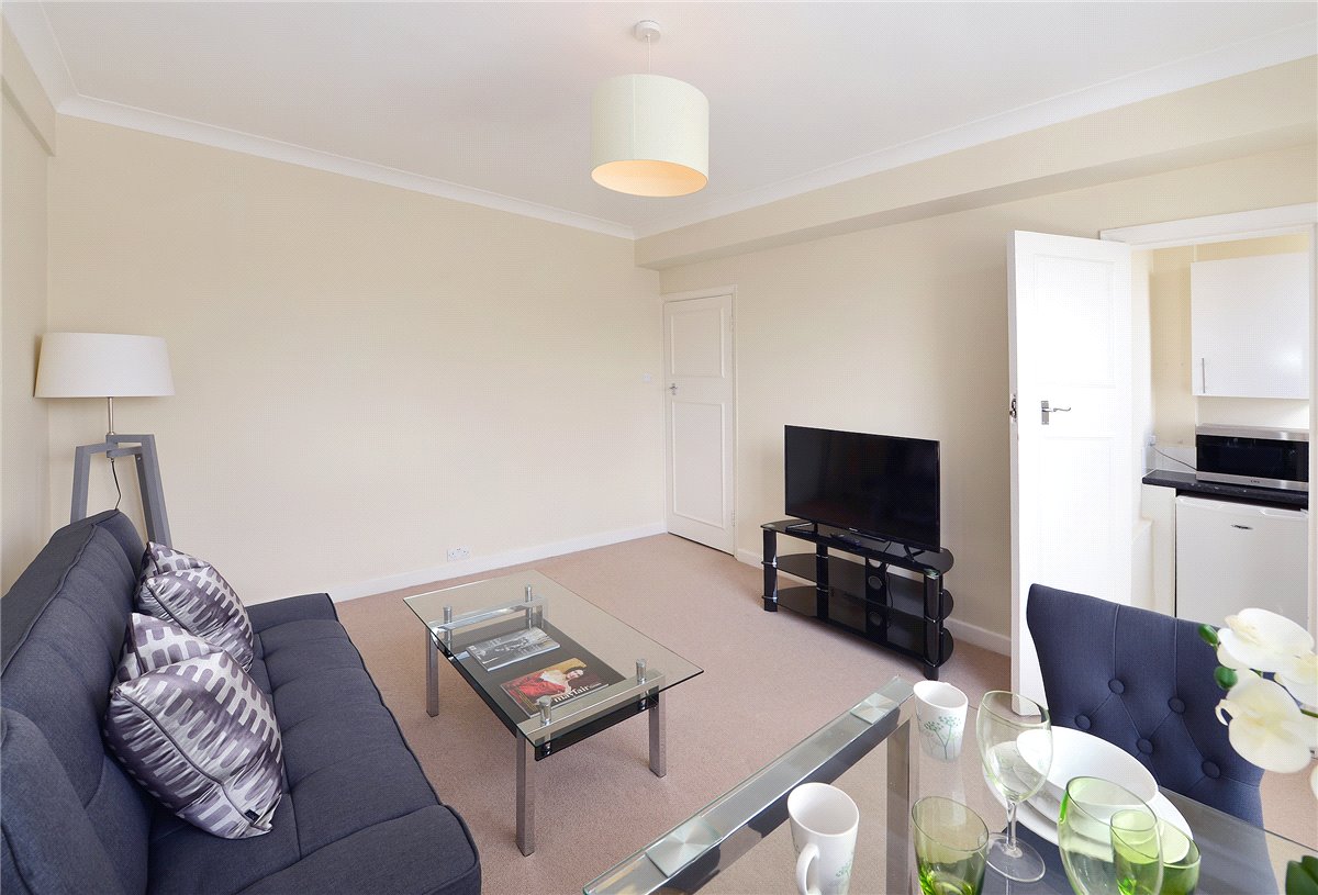 1 bedroom Flat, Hill Street, Mayfair, W1J - Available, Image 3
