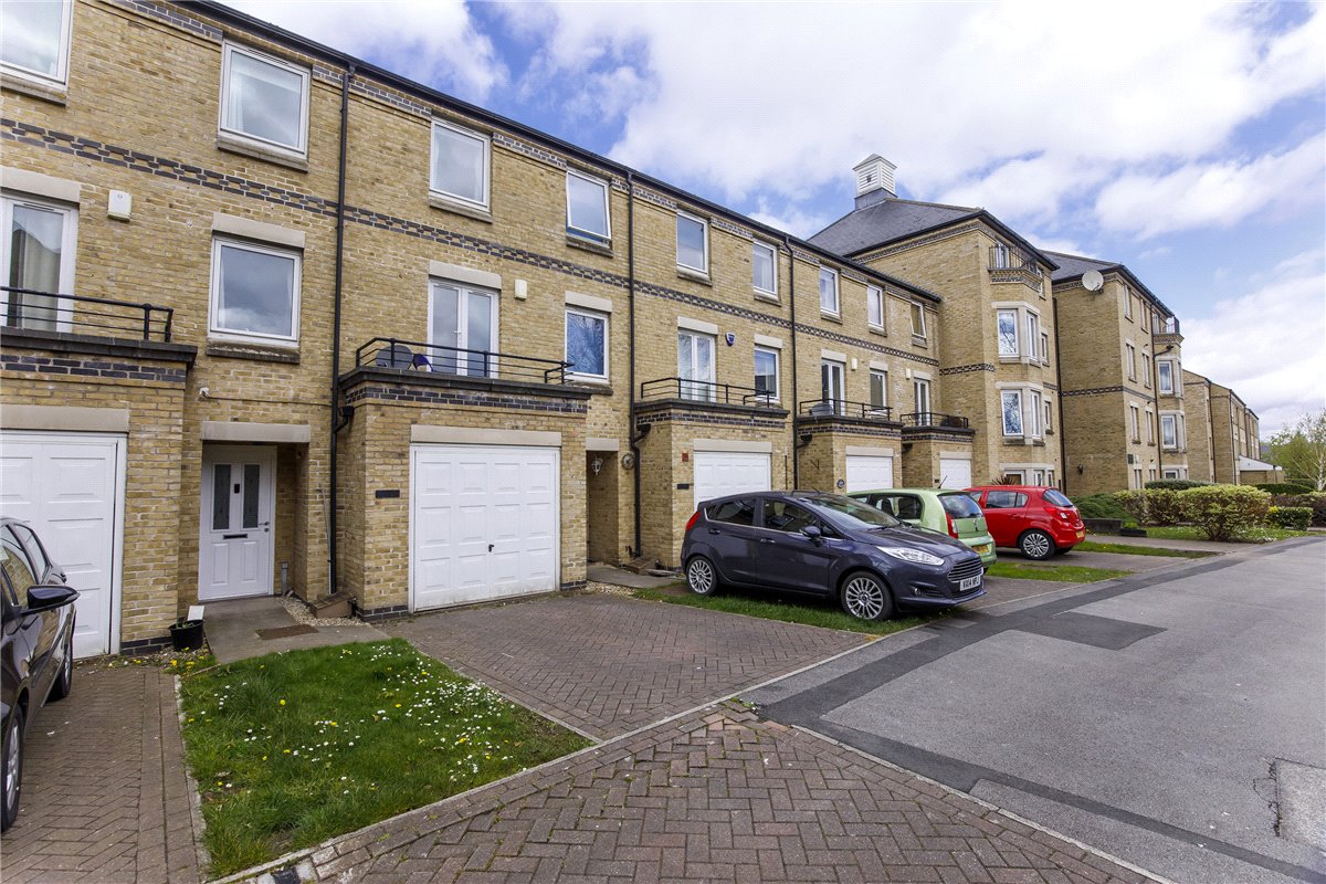 3 bedroom House, Apollo House, Olympian Court, YO10 - 