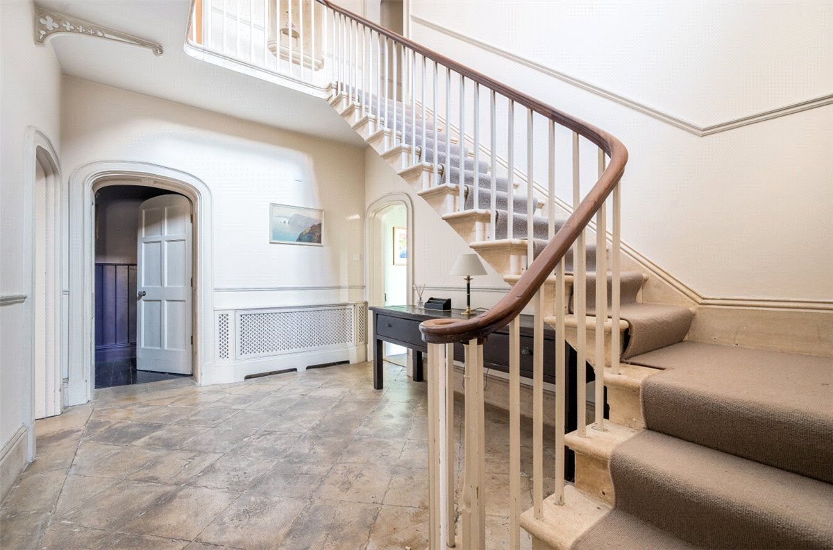 8 bedroom House, Castlefields, Calne, SN11 - Available, Image 7