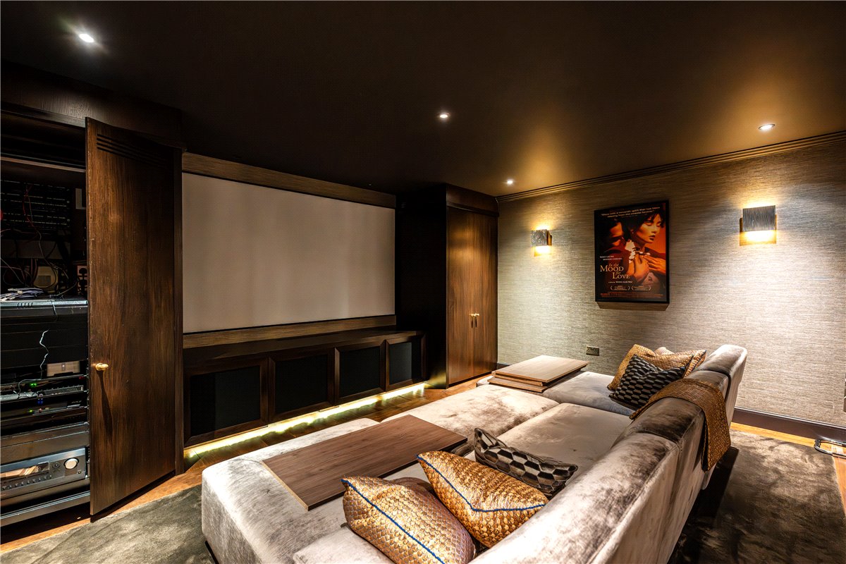 6 bedroom House, Chesterfield Hill, Mayfair, W1J - Available, Image 13