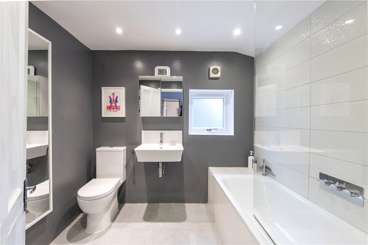 2 bedroom House, Fountain Road, London, SW17 - Sold, Image 5