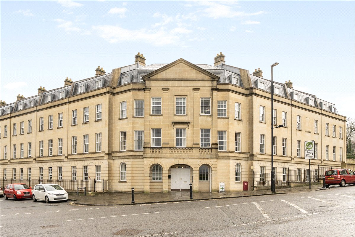 2 bedroom Flat, Sydney Wharf, Bath, BA2 - Available