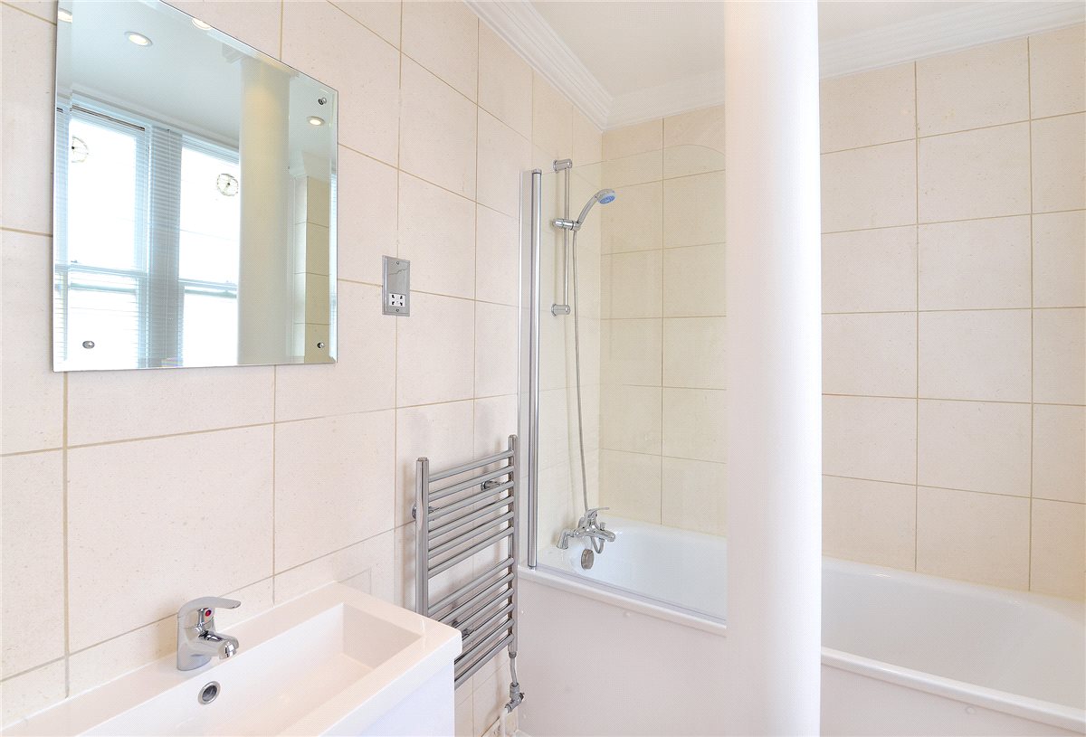 2 bedroom Flat, Hill Street, Mayfair, W1J - Available, Image 10
