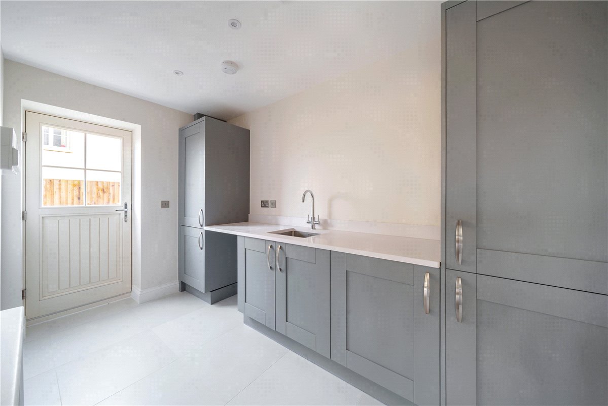 6 bedroom House, Southfields, Weston-on-the-Green, OX25 - Sold, Image 8