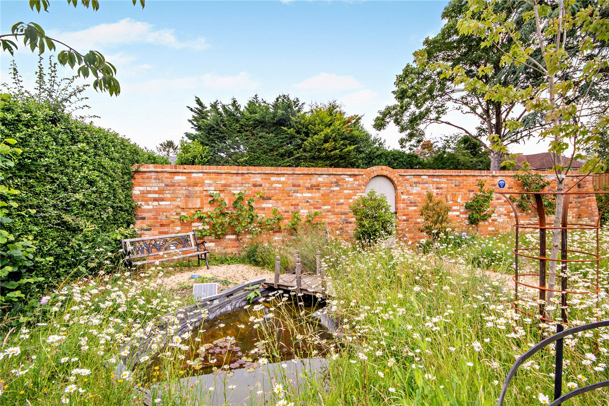 4 bedroom House, Battery End, Newbury, RG14 - Sold STC, Image 25
