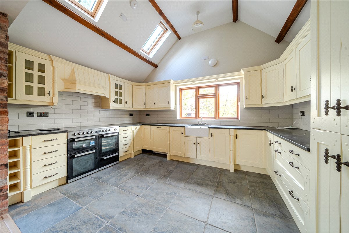 4 bedroom House, Cappers Lane, Lichfield, WS14 - Available, Image 3