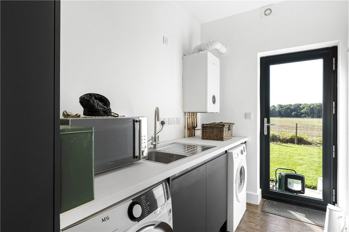 3 bedroom Barn Conversion, Rectory Road, Great Haseley, OX44 - Available, Image 10