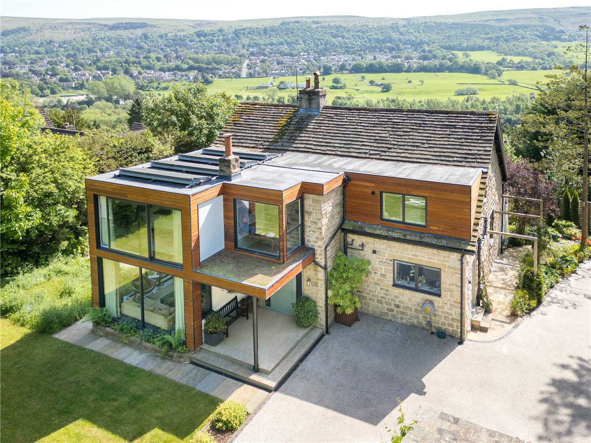 5 bedroom House, Owler Park Road, Ilkley, LS29 - Available