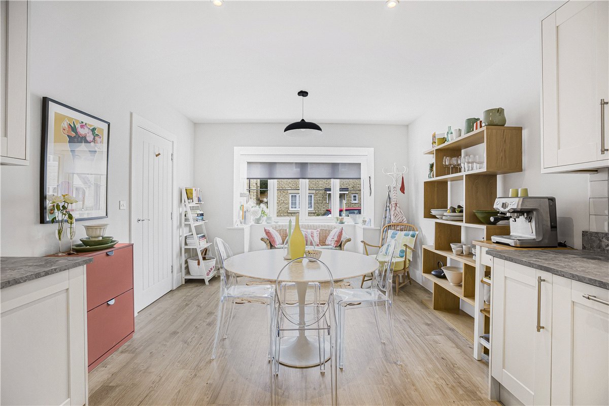 4 bedroom House, Olivers Close, Long Hanborough, OX29 - Sold, Image 6