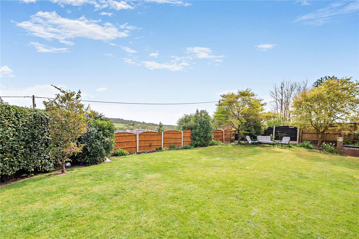 4 bedroom House, Oxford Road, Donnington, RG14 - Sold STC, Image 22