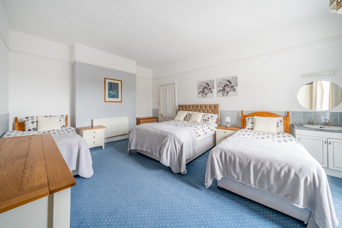 14 bedroom Flat, 1 The Esplanade, Minehead, TA24 - Sold STC, Image 29
