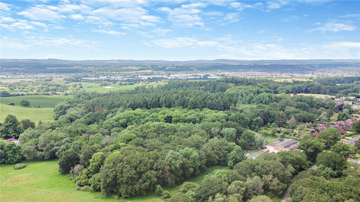 77.2  Land, Broad Lane, Upper Bucklebury, RG7 - Available, Image 9