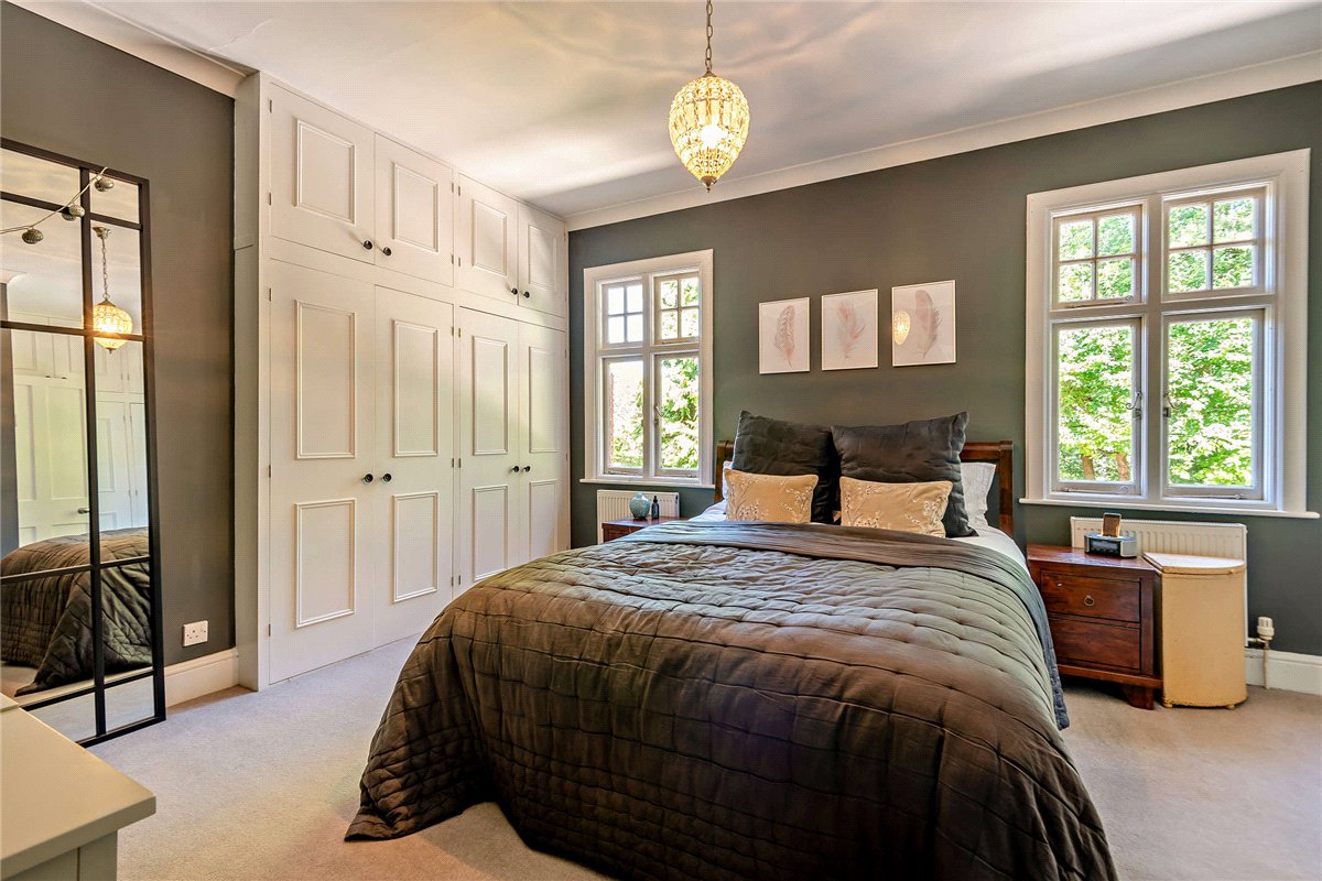 5 bedroom House, Fairview, Andover Road, RG14 - Available, Image 15