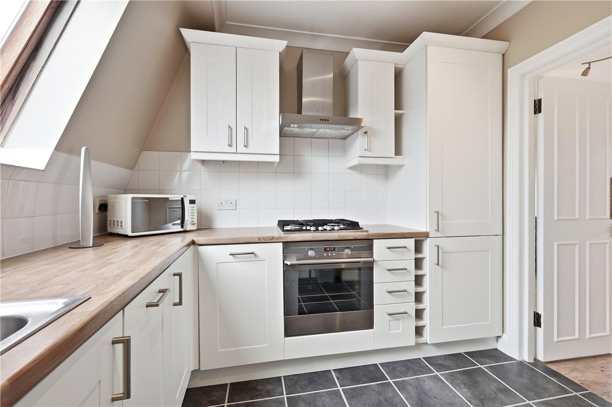2 bedroom Flat, Munster Road, London, SW6 - Sold, Image 1