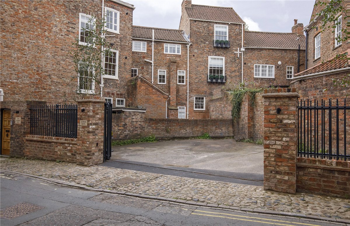 2 bedroom Flat, St. Saviours Place, York, YO1 - Let Agreed, Image 1