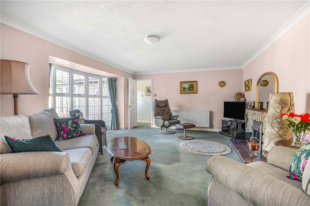 4 bedroom Barn Conversion, Cassington Road, Yarnton, OX5 - Available, Image 10