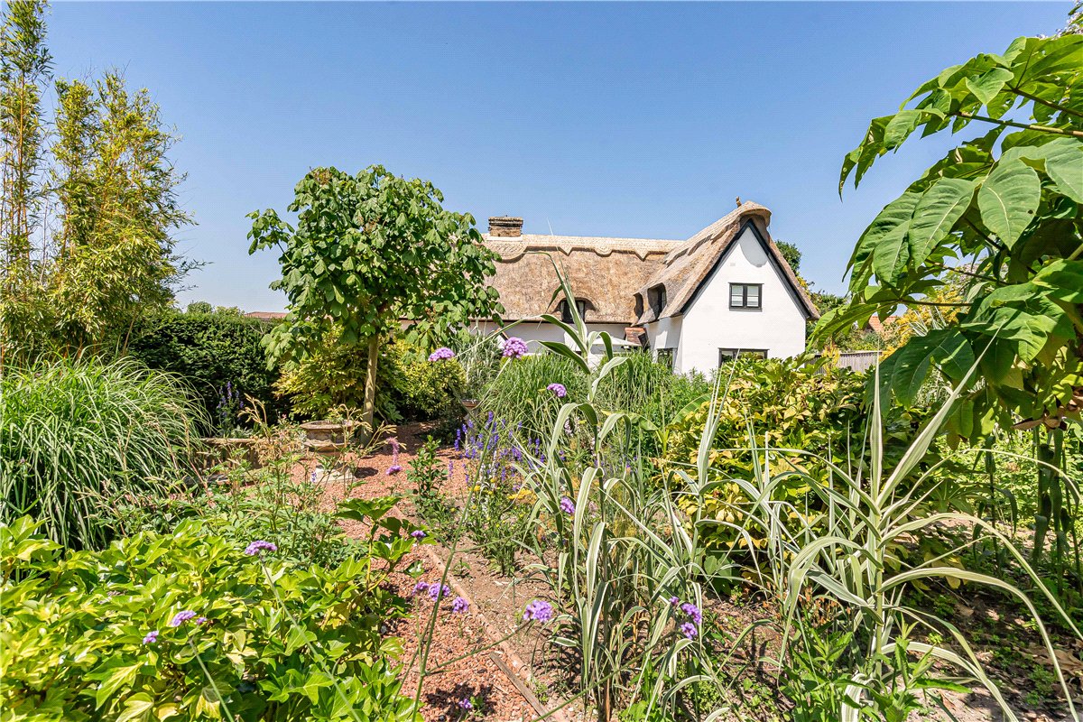 4 bedroom Cottage, Station Road, Melbourn, SG8 - Available, Image 14