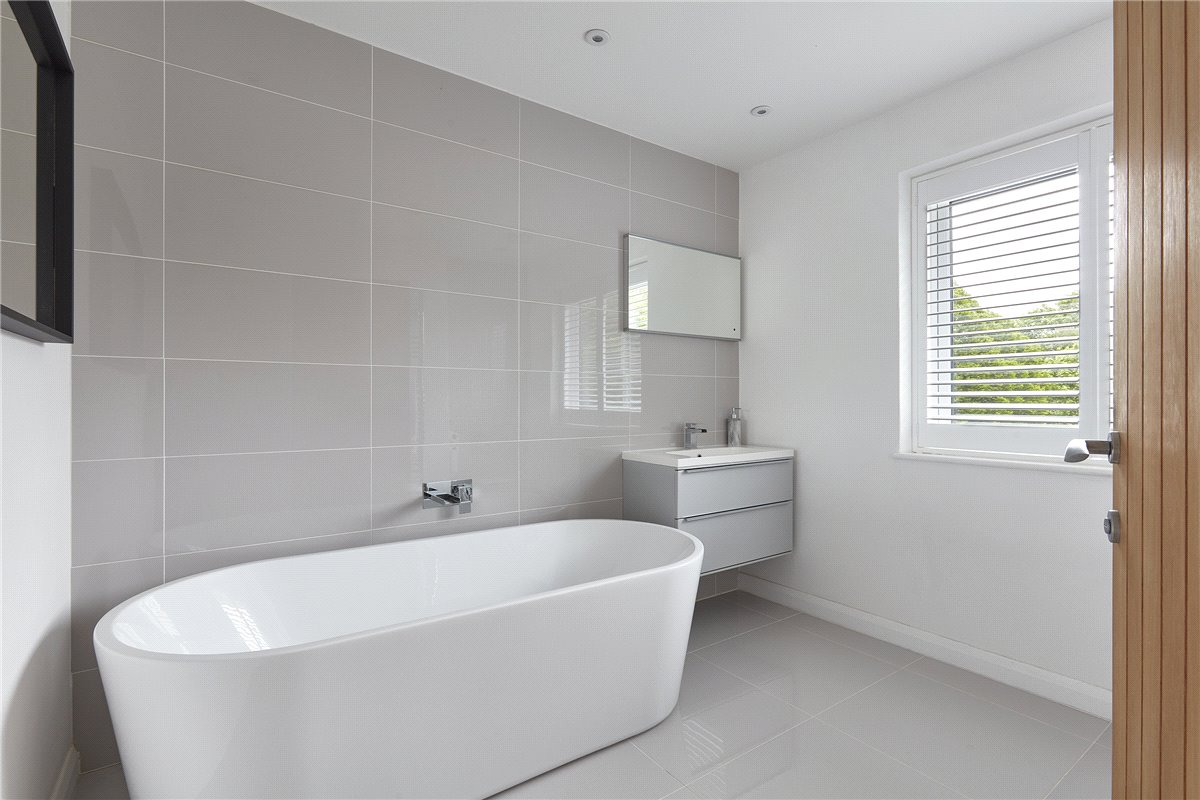 4 bedroom House, Moulton Road, Kennett, CB8 - Sold, Image 26