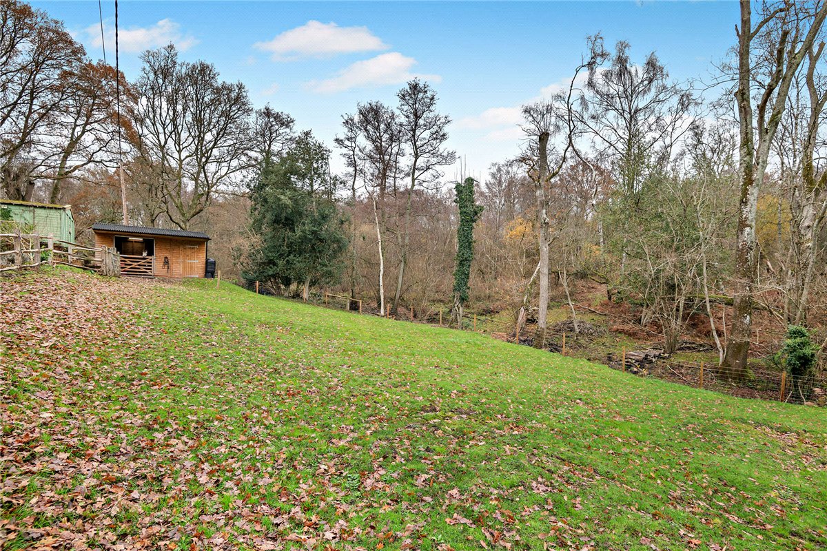 5 bedroom House, Crookham Common, Thatcham, RG19 - Available, Image 24