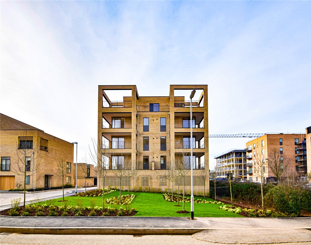 2 bedroom Flat, Forbes Close, Trumpington, CB2 - , Image 10