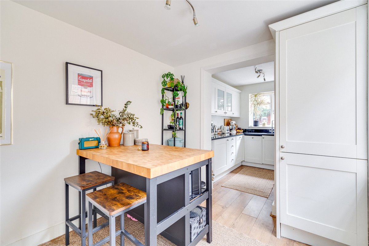2 bedroom Cottage, Thorne Street, London, SW13 - , Image 3