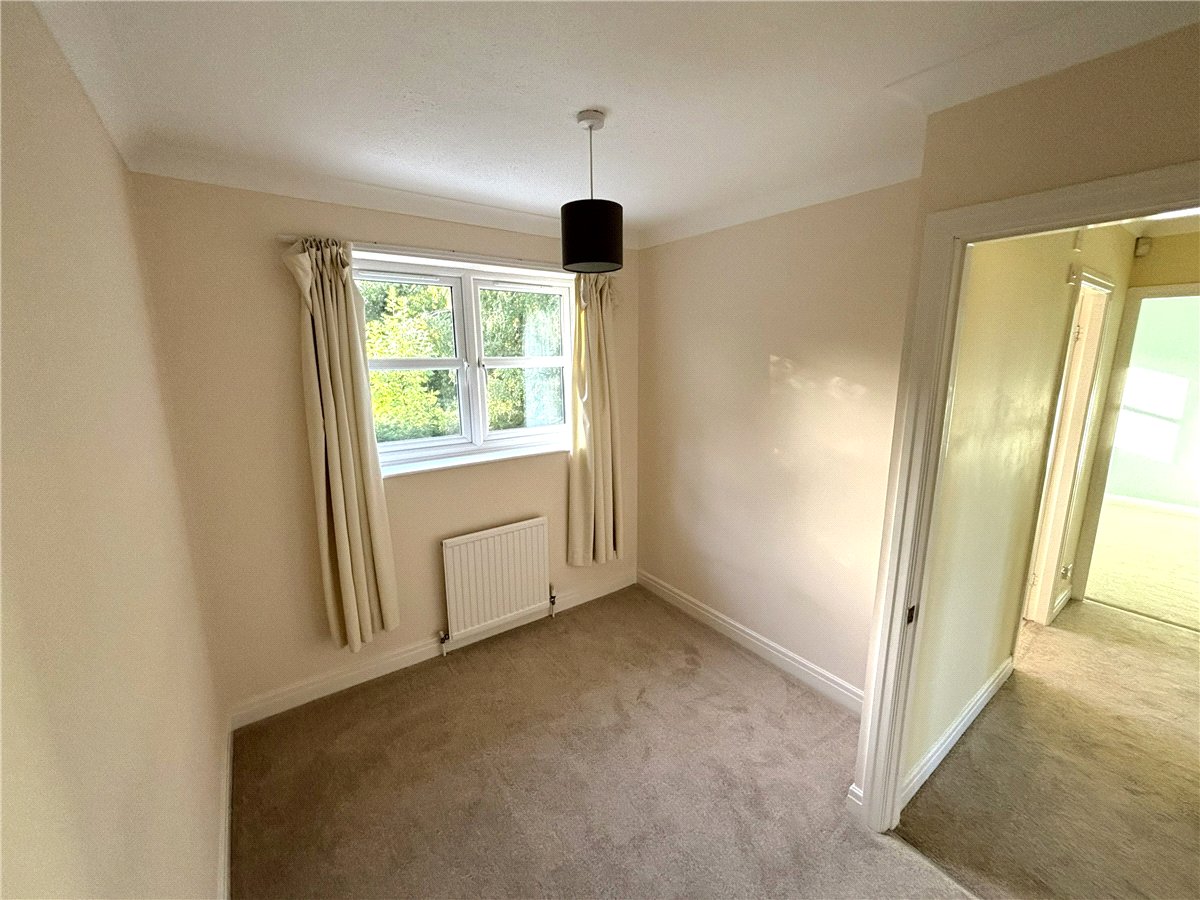 4 bedroom House, Azerley Grove, Harrogate, HG3 - Available, Image 6