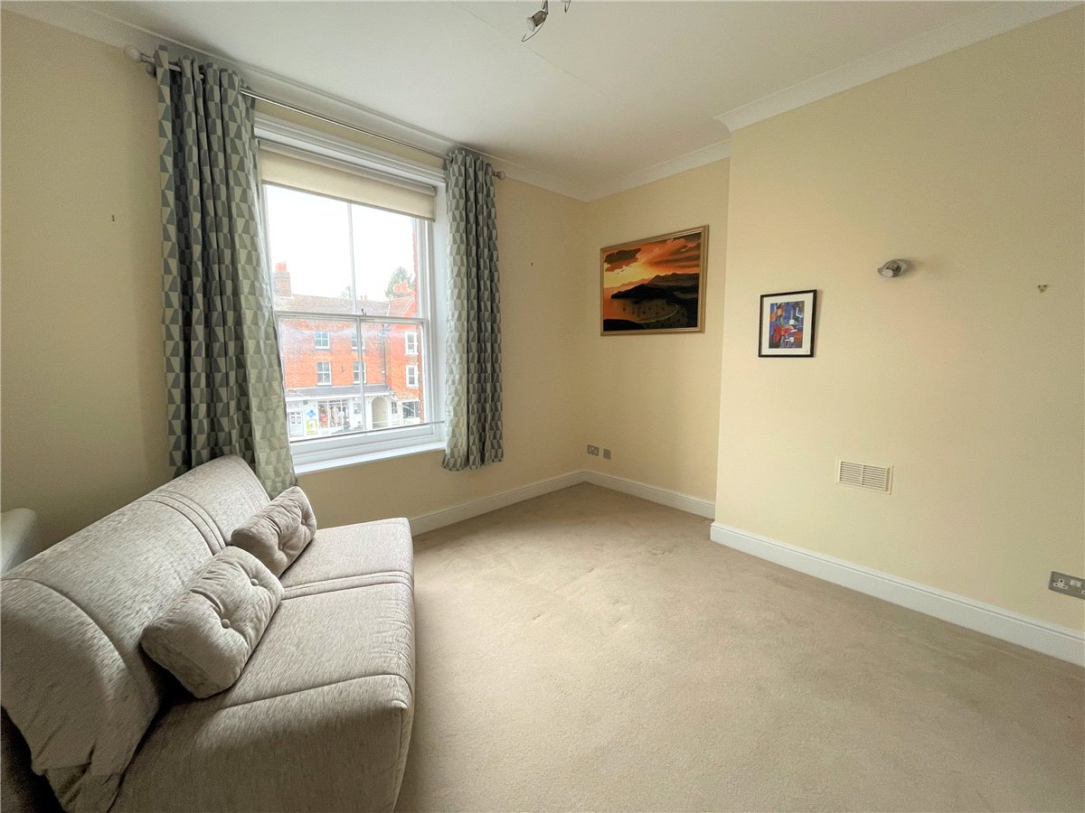 1 bedroom Flat, High Street, Marlborough, SN8 - Let Agreed, Image 1