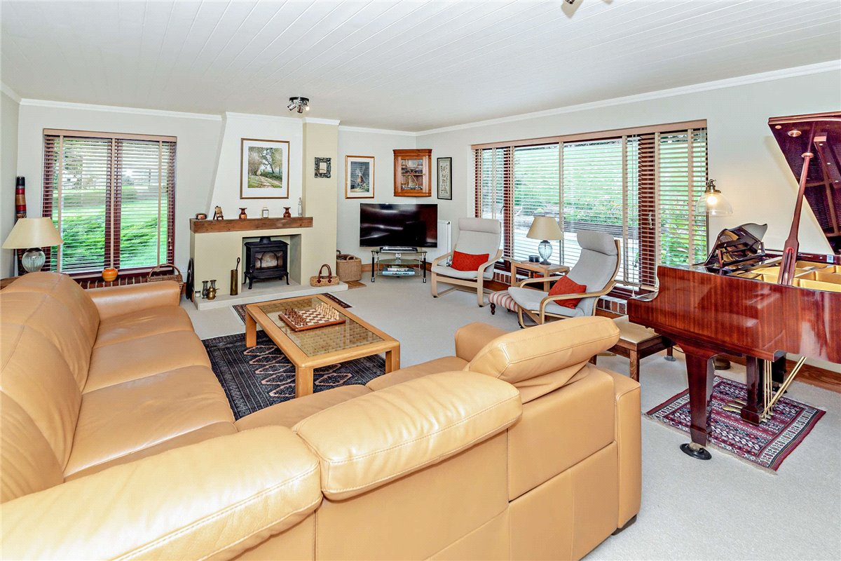 6 bedroom House, The Maltings, West Ilsley, RG20 - Available, Image 15