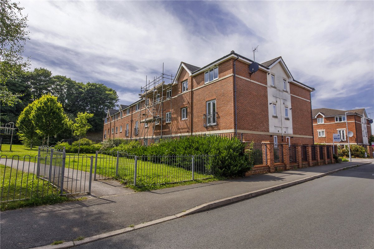2 bedroom Flat, Blackthorn Drive, Huddersfield, HD3 - , Image 9