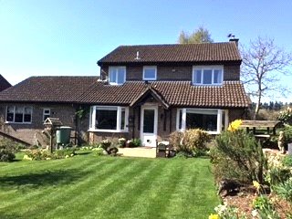 3 bedroom House, The Dell, Vernham Dean, SP11 - Available