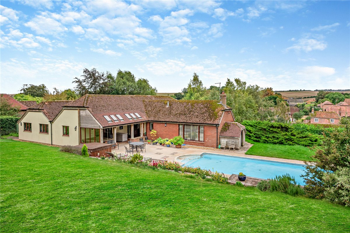 6 bedroom House, The Maltings, West Ilsley, RG20 - Available